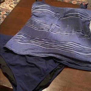 Profile Bathing Suit Set